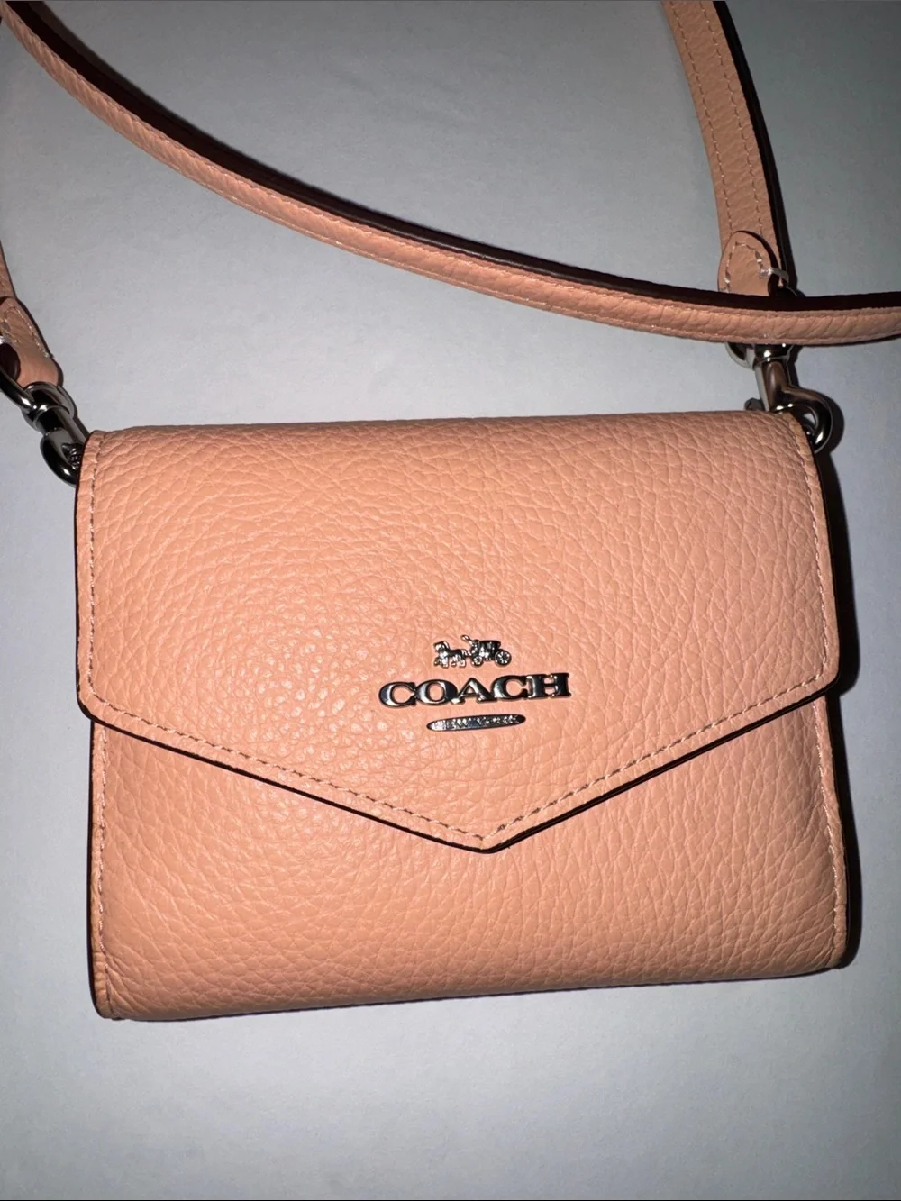 NWOT Coach Mini Envelope Wallet Crossbody